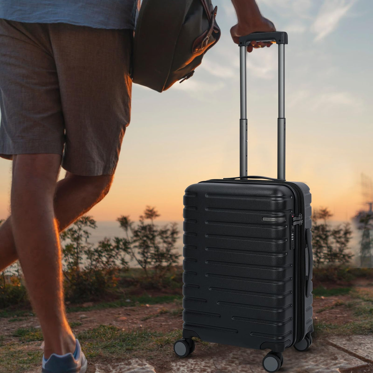 Black 20-Inch Carry On Luggage with Spinner Wheels X620