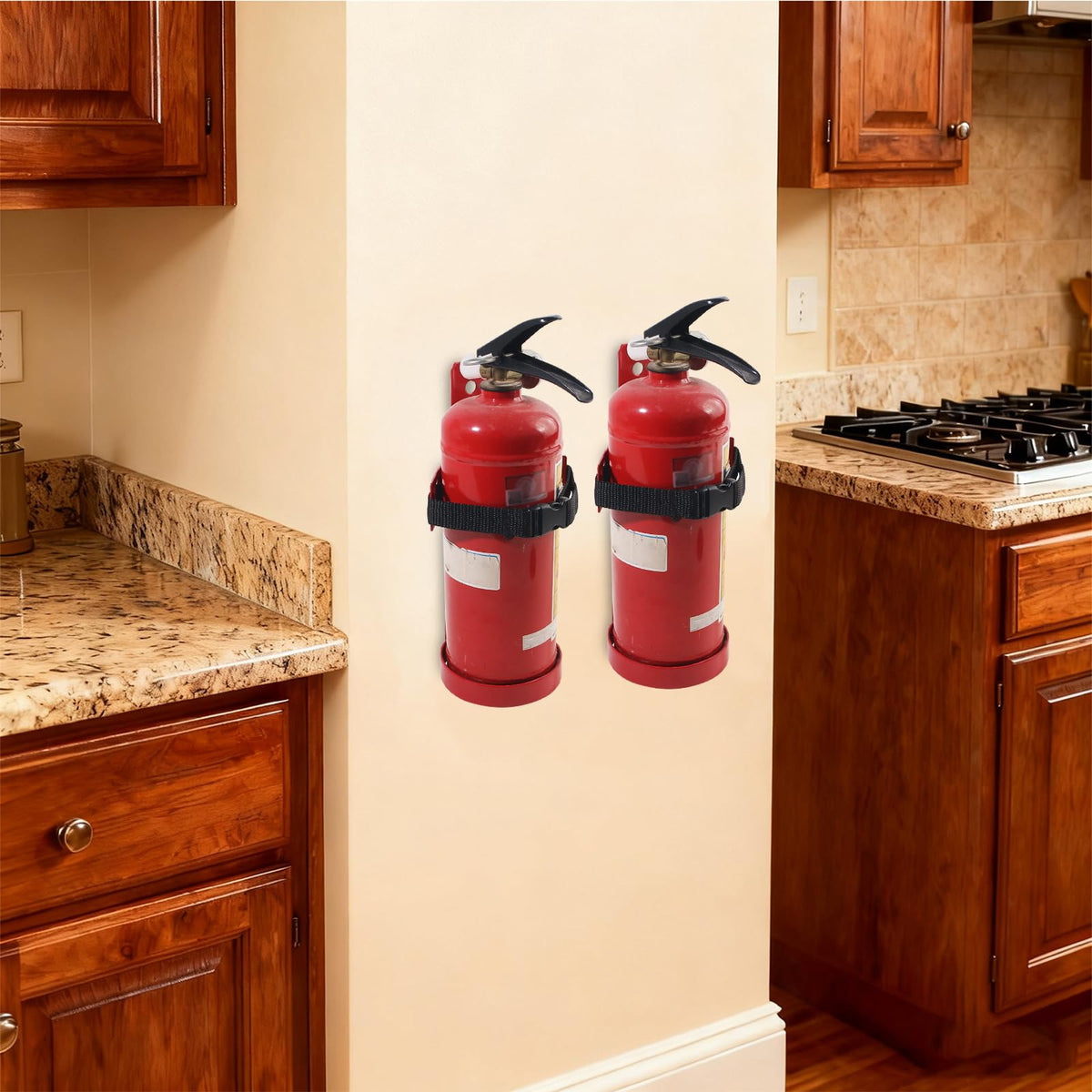 Fire Extinguisher Mount, 2.5LB Adjustable Straps Wall Hanging Holder 2Pcs Y3076